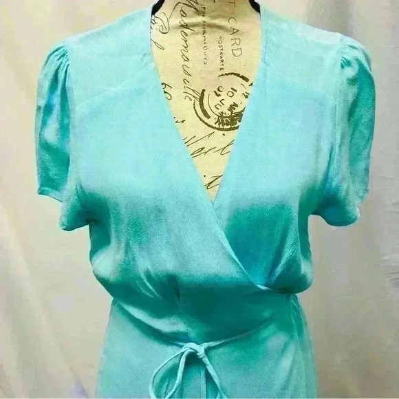 NWT Olivaceous Aqua Midi Wrap Dress
Size Small - Picture 7 of 11